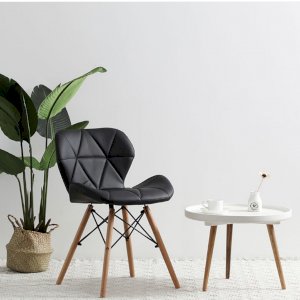 Nordic Chair in Black 