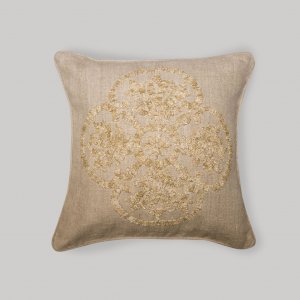 LiNEN CUSHIONS
