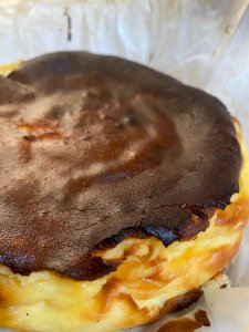 Classic Burnt Cheesecake 